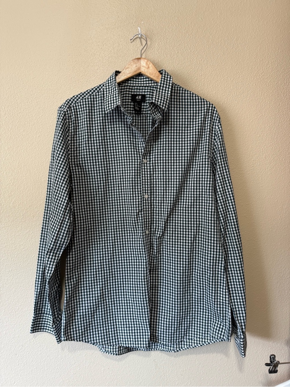 H&M Men’s Black & White Checked Button-Down Shirt